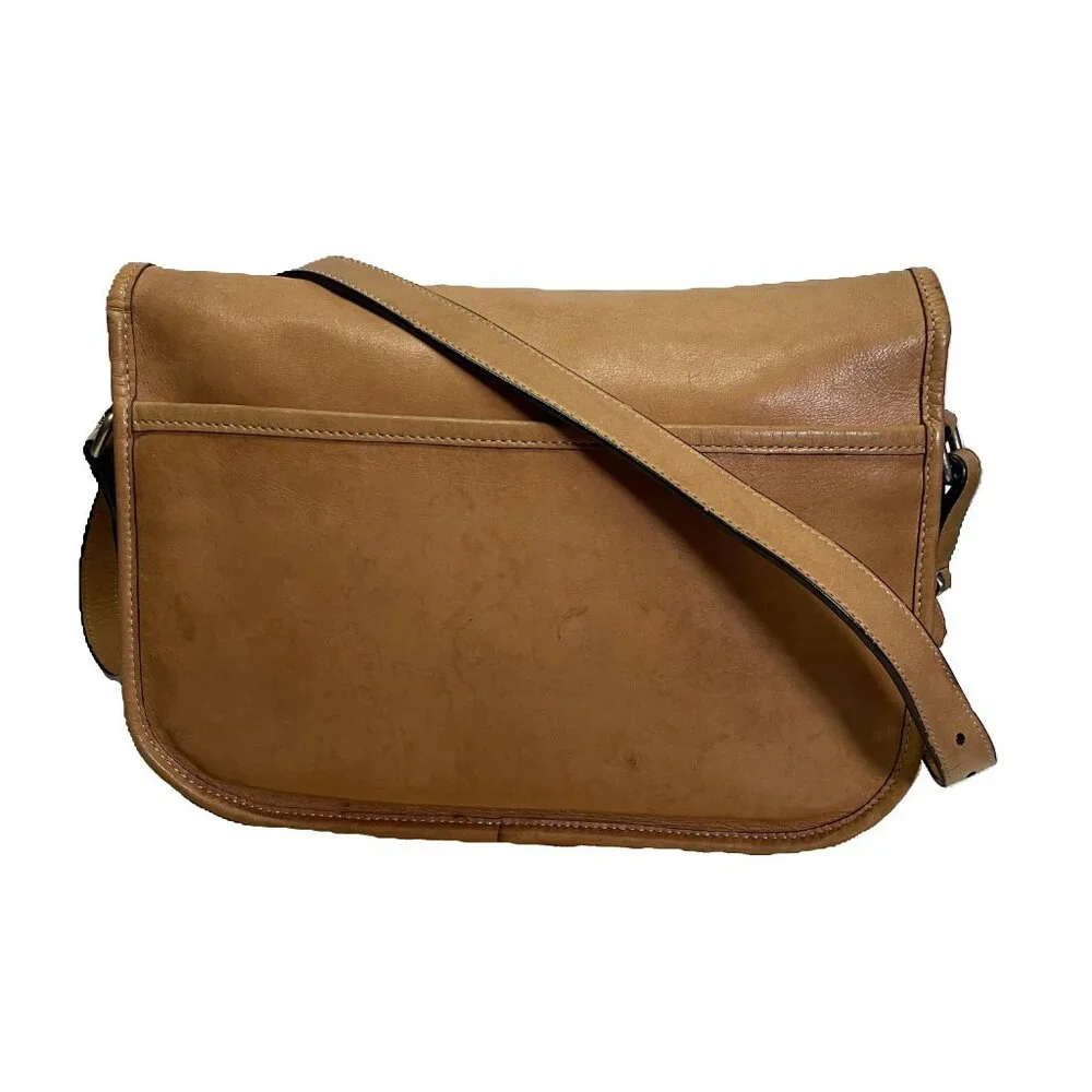 Vintage Coach 9790 City Bag Tan Leather Purse Shoulder Crossbody Brass Kiss Lock - Picture 3 of 13